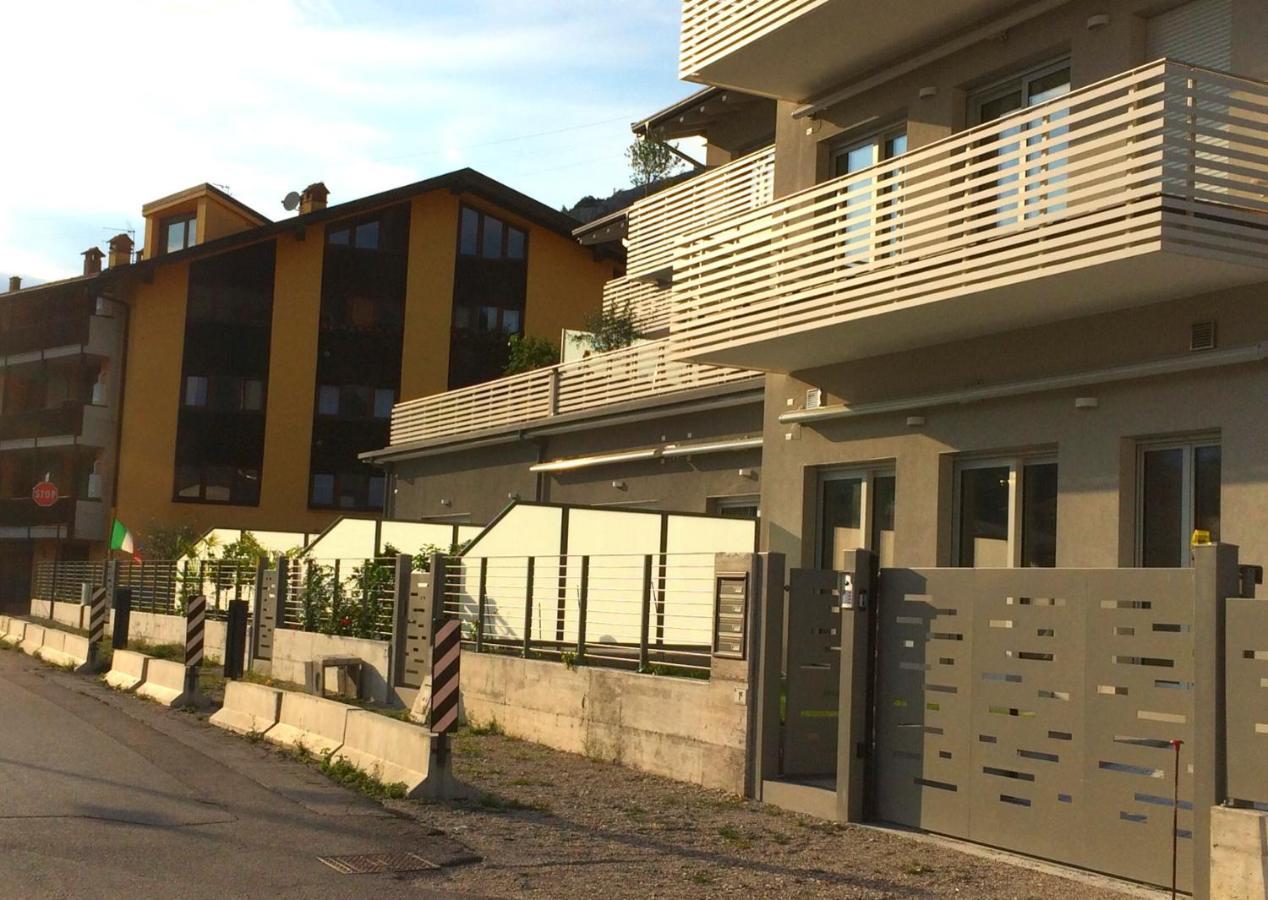 Amarillys Apartment And Rooms In Casaclima Torbole Sul Garda Екстер'єр фото